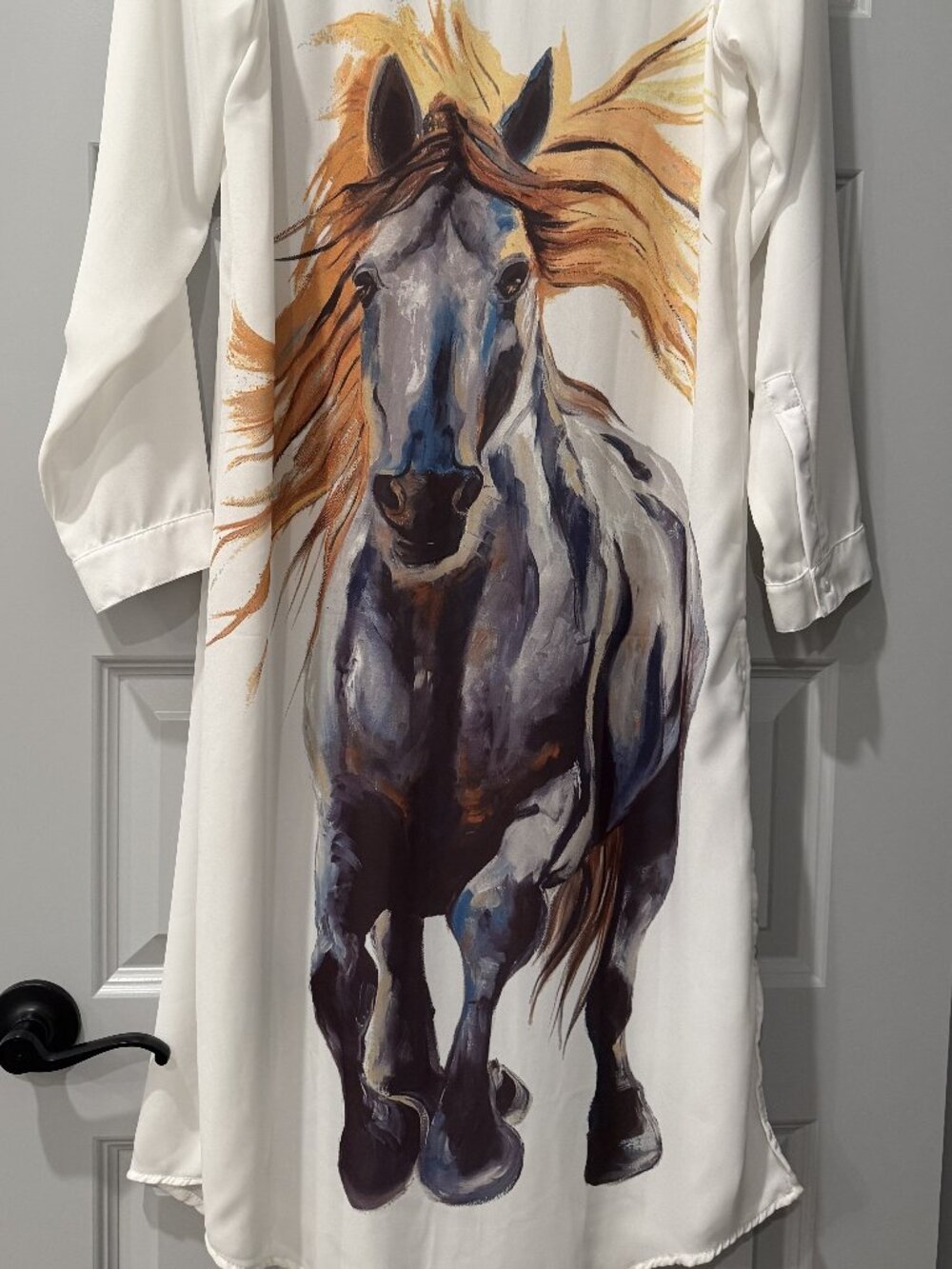 WEARABLE ART-WHITE BUTTON DOWN DUSTER-HORSE PAINTING ON BACK- BY LINDA BALLANTIN